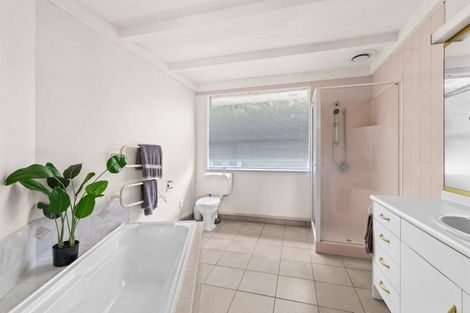 Photo of property in 13 Eton Street, Taradale, Napier, 4112