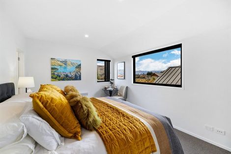 Photo of property in 3a Rannoch Drive, Jacks Point, Queenstown, 9371