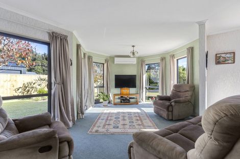 Photo of property in 105 Avalon Place, Whangamata, 3620