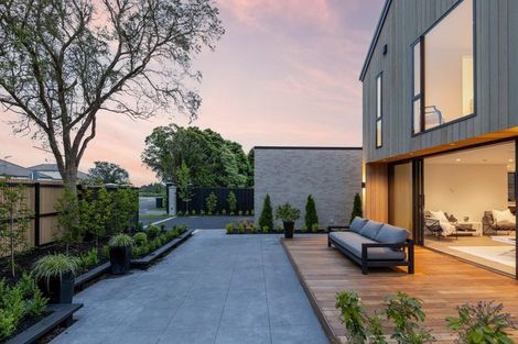 Photo of property in 1c Taunton Green, Papanui, Christchurch, 8052