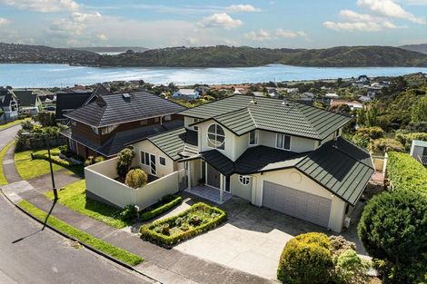 Photo of property in 35 Halladale Road, Papakowhai, Porirua, 5024