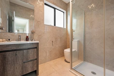 Photo of property in 718b Massey Road, Mangere, Auckland, 2022