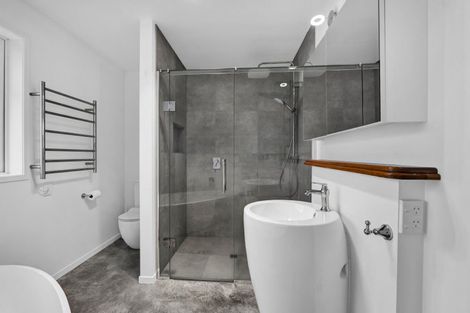 Photo of property in 2 Mercade Close, Stratford, 4332