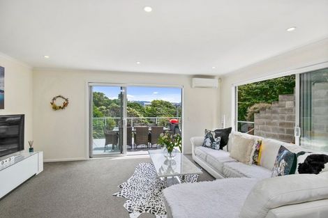 Photo of property in 21 Sidlaw Street, Strathmore Park, Wellington, 6022