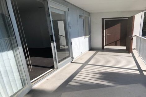 Photo of property in 4/6 Defoe Place, Waltham, Christchurch, 8023