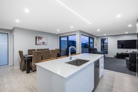 Photo of property in 29a Waitaria Terrace, Aotea, Porirua, 5024