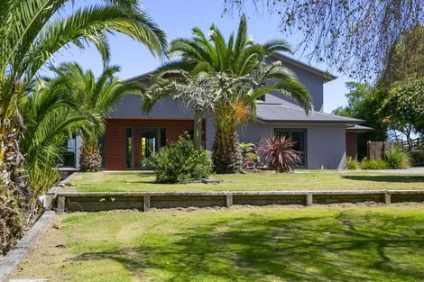 Photo of property in 864 Whangamata Road, Kinloch, Taupo, 3377