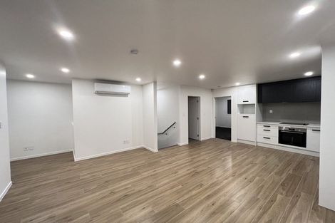 Photo of property in 6a Hyde Street, Manurewa East, Auckland, 2102