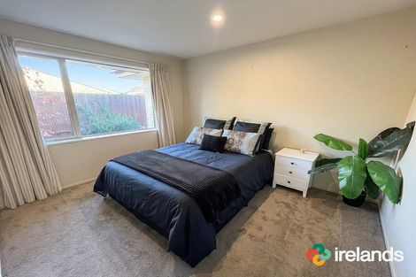 Photo of property in 103 Windermere Road, Papanui, Christchurch, 8053