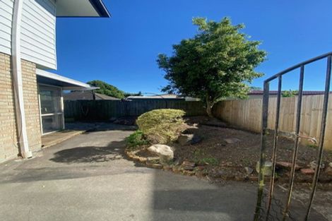 Photo of property in 4a Roche Avenue, Upper Riccarton, Christchurch, 8041