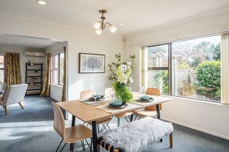 Photo of property in 1 Inverell Place, Waikanae, 5036