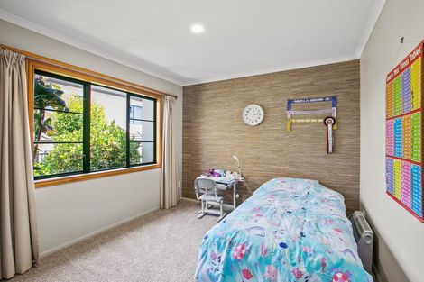 Photo of property in 85c Eliot Street, New Plymouth, 4310