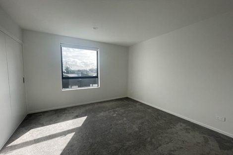 Photo of property in 30b/5 Westgate Drive, Massey, Auckland, 0614