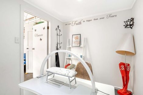 Photo of property in 17 Spier Street, Aramoho, Whanganui, 4500