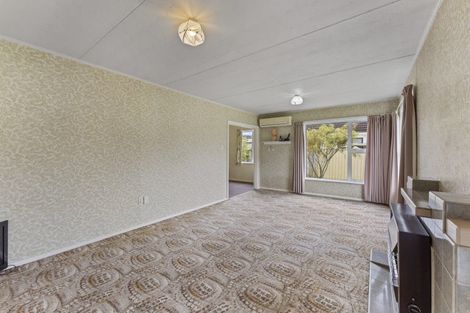 Photo of property in 4 Heath Street, Wainuiomata, Lower Hutt, 5014