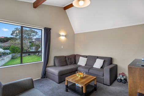 Photo of property in 27b Shackle Lane, Whitby, Porirua, 5024