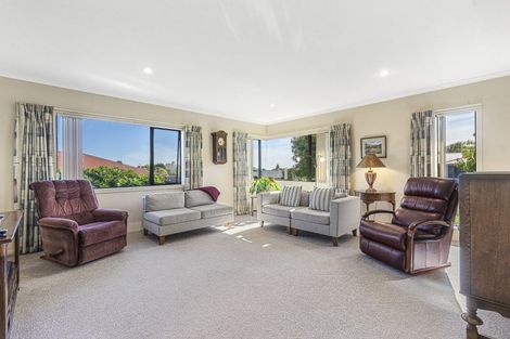 Photo of property in 6 Ash Place, Whalers Gate, New Plymouth, 4310