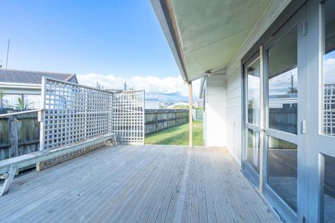 Photo of property in 56 Geraldine Crescent, Cloverlea, Palmerston North, 4412