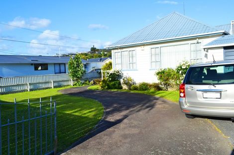 Photo of property in 1/1 Stokes Valley Road, Stokes Valley, Lower Hutt, 5019