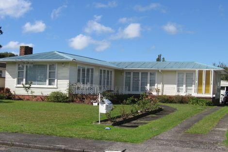 Photo of property in 1 Stafson Lane, Te Atatu Peninsula, Auckland, 0610