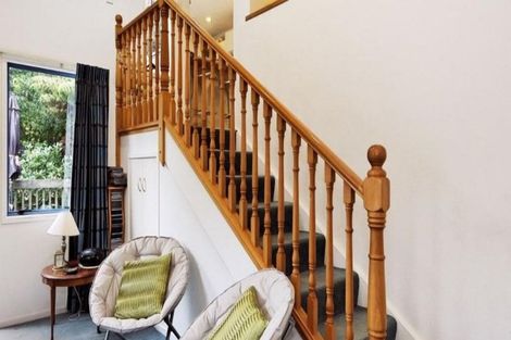 Photo of property in 35 Chamari Close, Titirangi, Auckland, 0604