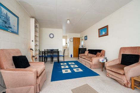 Photo of property in 2/501 Lyndon Road East, Hastings, 4122