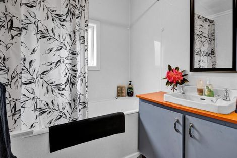 Photo of property in 67 Orlando Street, Stratford, 4332