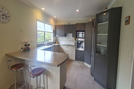 Photo of property in 5 Manhattan Court, Paraparaumu Beach, Paraparaumu, 5032