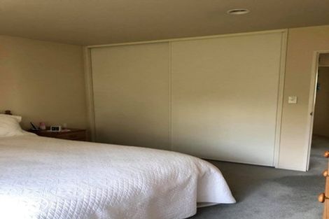 Photo of property in 9 Graham Collins Drive, Windsor Park, Auckland, 0632