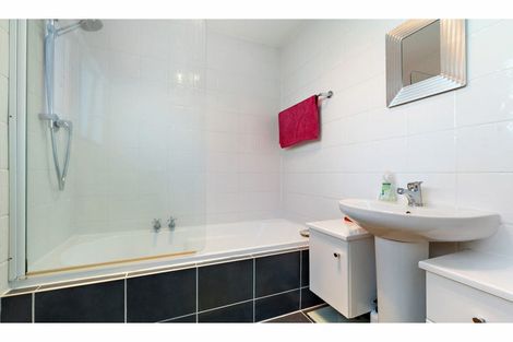 Photo of property in 58 Wilsons Road, Saint Martins, Christchurch, 8022