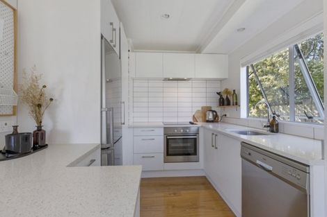 Photo of property in 42a Rautawhiri Road, Helensville, 0800