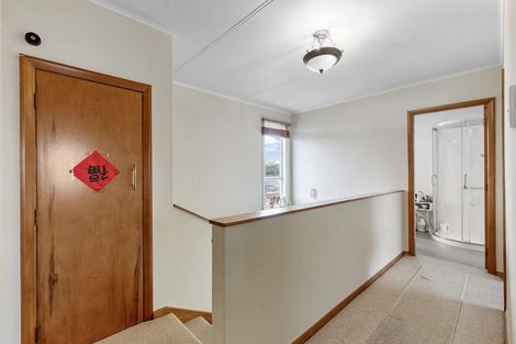 Photo of property in 11 Collingwood Court, Hokowhitu, Palmerston North, 4410