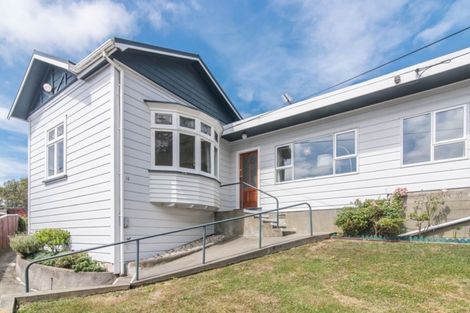 Photo of property in 15 Reuben Avenue, Brooklyn, Wellington, 6021