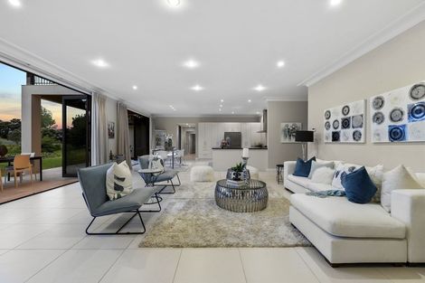 Photo of property in 60 James Paige Lane, Riverhead, Albany, 0793