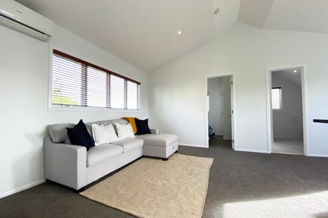 Photo of property in 2 Brassey Road, Birkenhead, Auckland, 0626