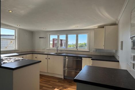 Photo of property in 16 Collison Terrace, Haumoana, 4102