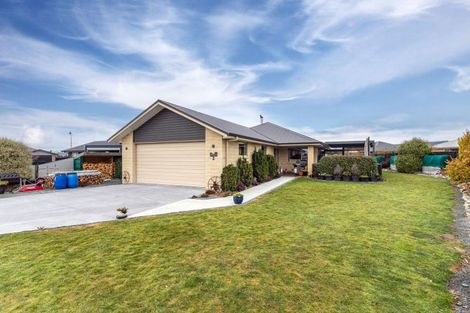 Photo of property in 2 Penstock Place, Twizel, 7901