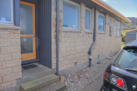 Photo of property in 98 Domett Esplanade, Cobden, Greymouth, 7802