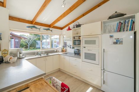 Photo of property in 166 Pauanui Boulevard, Pauanui, Hikuai, 3579