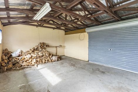 Photo of property in 462 Don Buck Road, Massey, Auckland, 0614