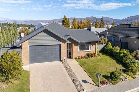 Photo of property in 15 Olds Crescent, Cromwell, 9310