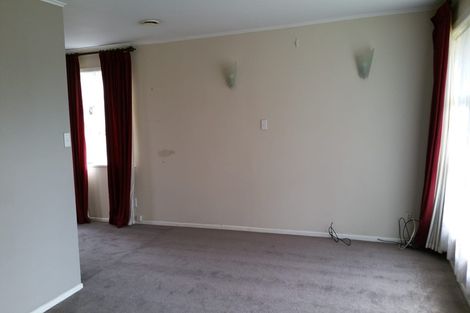 Photo of property in 19a Cutler Street, New Lynn, Auckland, 0600