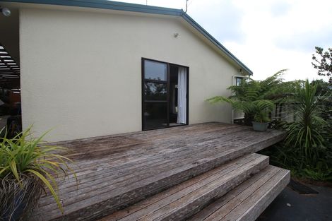 Photo of property in 380 West Coast Road, Glen Eden, Auckland, 0602