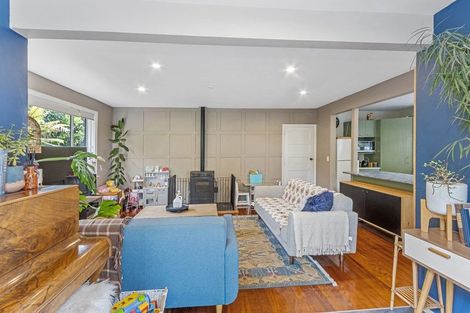 Photo of property in 6 Wilding Street, Saint Martins, Christchurch, 8022