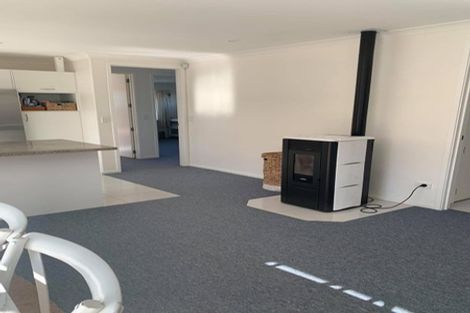 Photo of property in 200 Keyes Road, New Brighton, Christchurch, 8083