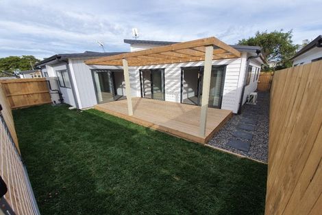 Photo of property in 61c Wellington Street, Pukekohe, 2120