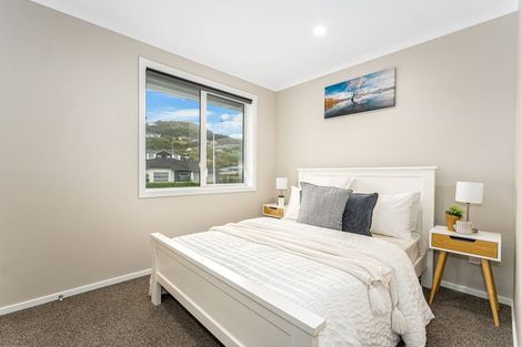 Photo of property in 15 Banks Boulevard, Whitby, Porirua, 5024