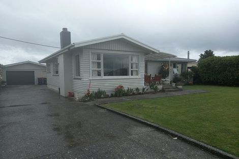 Photo of property in 3 Carlyle Street, Tuatapere, 9620