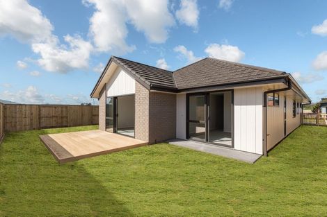 Photo of property in 21 One Haruru Street, Cambridge, 3493