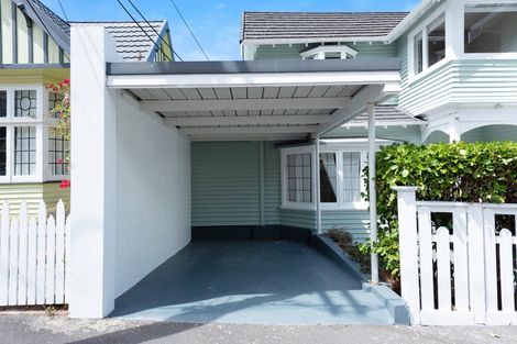 Photo of property in 16 Burnell Avenue, Thorndon, Wellington, 6011